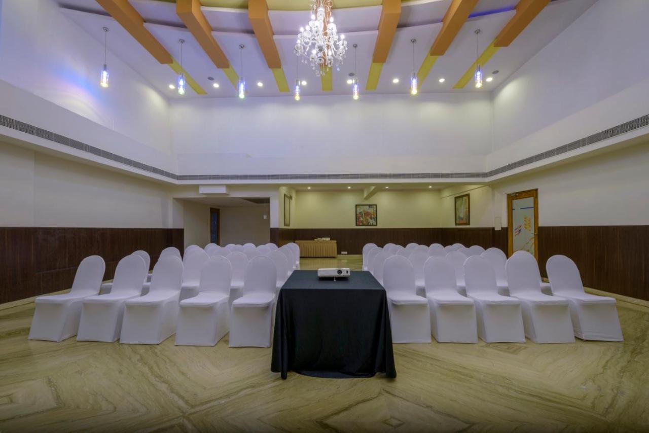 The Fern Residency - Yeshwanthpur Hotel Bangalore Exterior photo